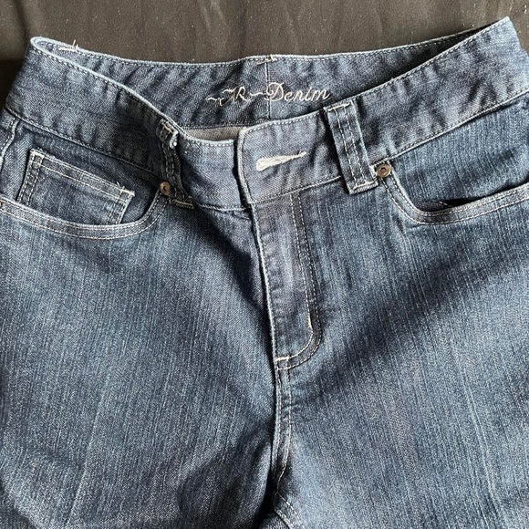 mr demin? or jr demin jeans - Picture 3 of 3